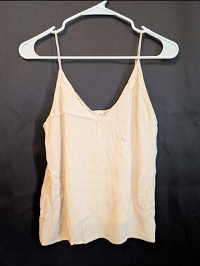 Wilfred Cream V-Neck Spaghetti Strap Camisole Baby Pink Blush Adjustable Flowy